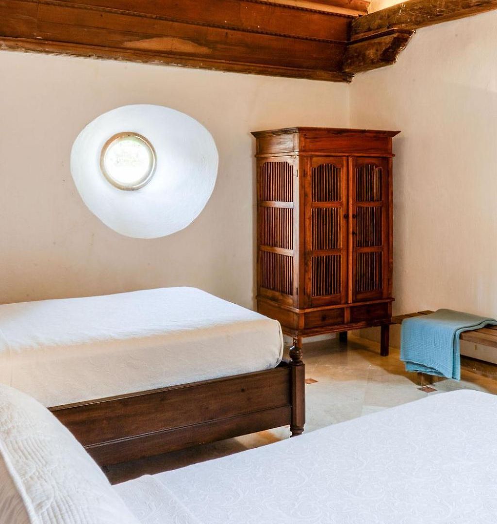 Casa Trujillo Hotel *